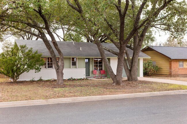 Building Photo - 407 Westmorland Dr