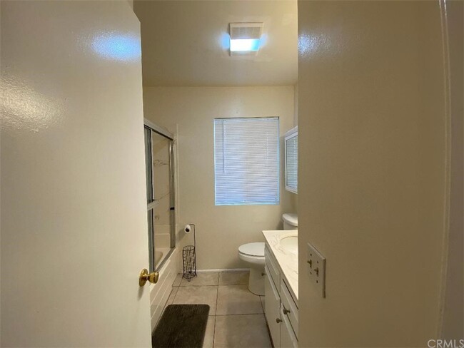 Building Photo - 2903 Carl Dr