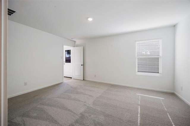 Building Photo - 1617 Parlier St