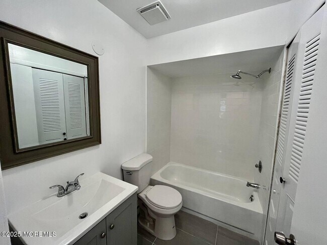 Building Photo - 154 Cross Slope Ct