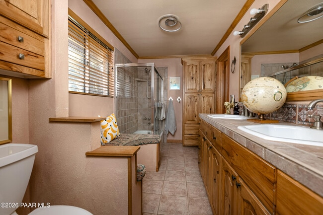 Building Photo - 372 Verde Ln