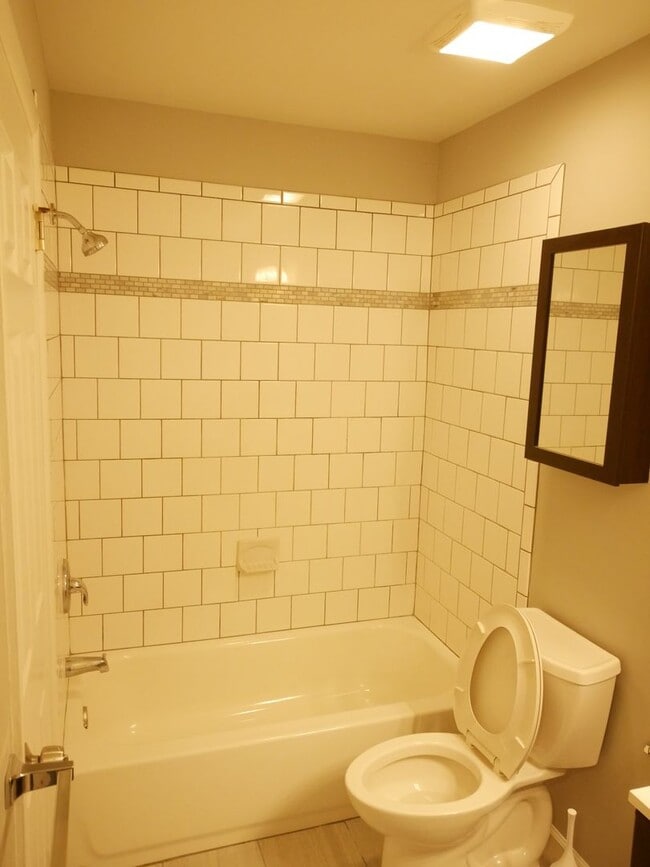 Building Photo - 60 Acres Reserve Condominium - 2 BR 1 BA W...