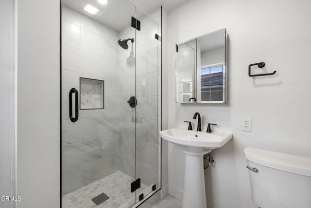 Building Photo - 3644 Stancrest Dr