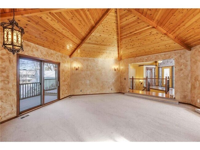 Building Photo - 7210 Juniper Ave