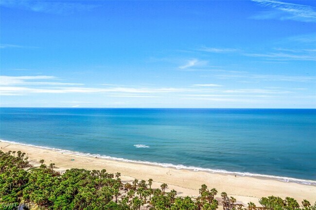 Building Photo - 8171 Bay Colony Dr