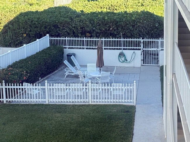 Building Photo - 3600 N Ocean Dr