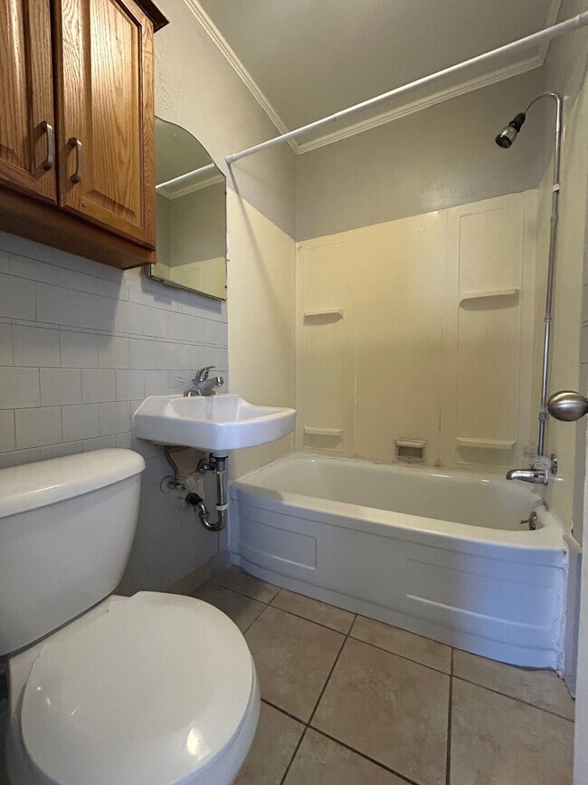 Building Photo - 354 S. Grant-1