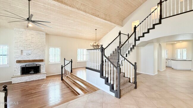 Building Photo - 10188 E Cortez Dr