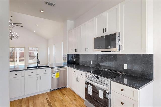 Building Photo - 1812 Muncie Ave