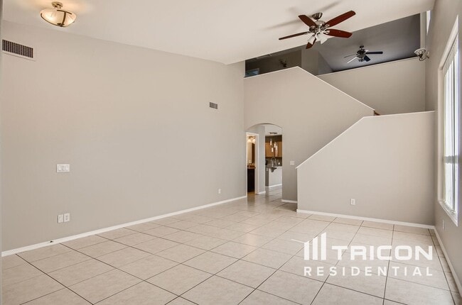 Building Photo - 9338 E Olla Ave
