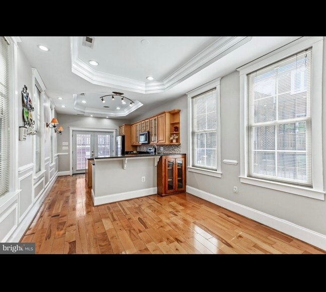 Building Photo - 15 N Patterson Park Ave