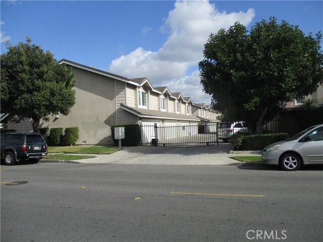 Building Photo - 13388 Taft St