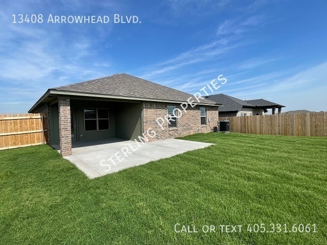 Building Photo - 13408 Arrowhead Blvd