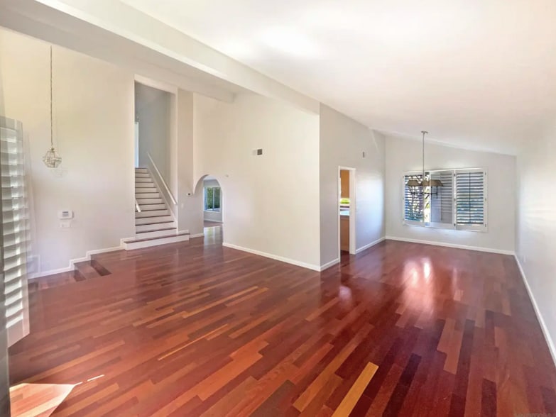 Building Photo - 2644 La Costa Ave