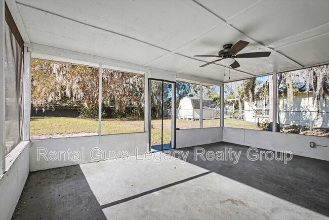 Building Photo - 2120 Blair Rd