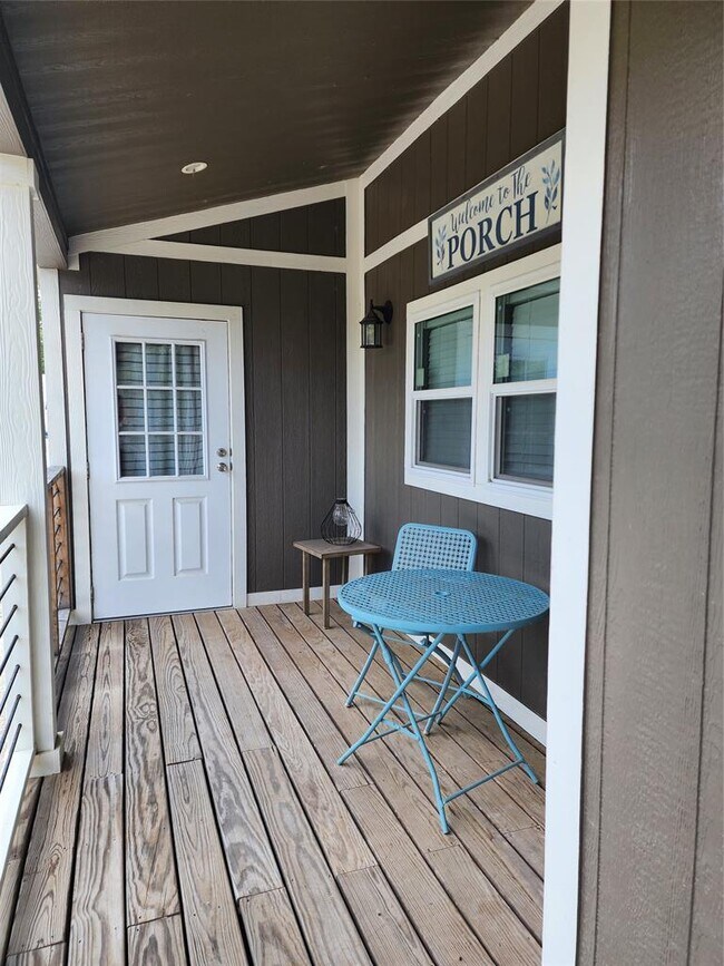 Primary Photo - 22700 Rocking A Trail