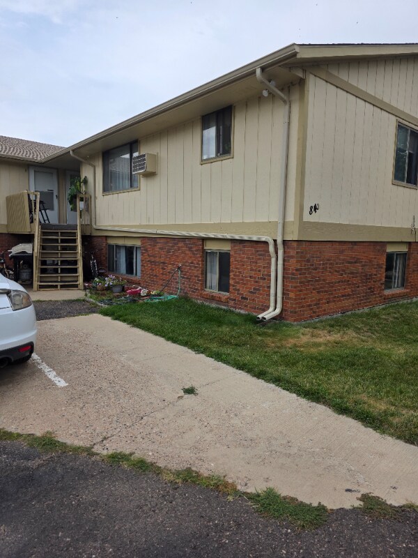 Building Photo - 840 Stone Mountain Ct