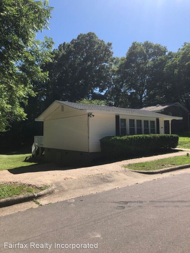 Building Photo - 3 br, 2 bath House - 510 E Nelson Ave