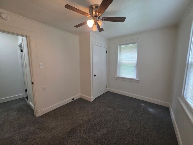 Building Photo - 1341 Herrod St