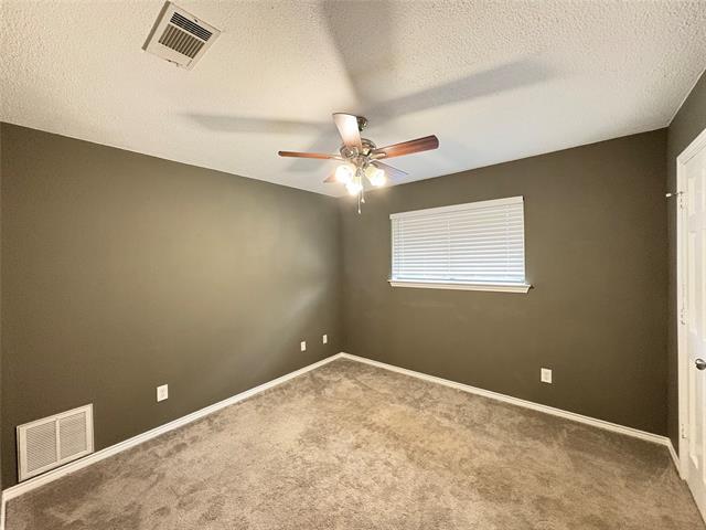 Building Photo - 10694 Rose Garden Ct