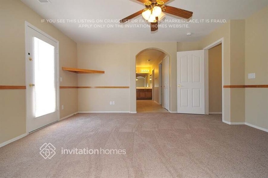 Building Photo - 6349 W Buckskin Trail