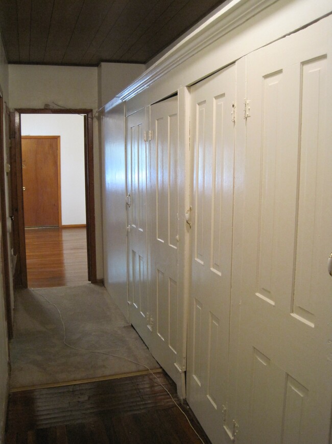 closets, closets!! - 2306 21st St