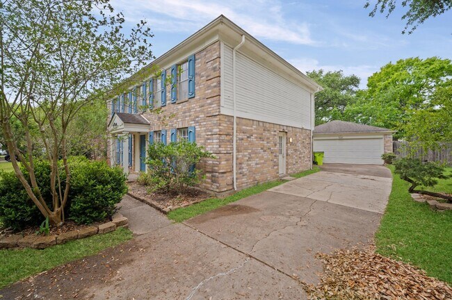 Building Photo - 3018 Granite Lake Dr