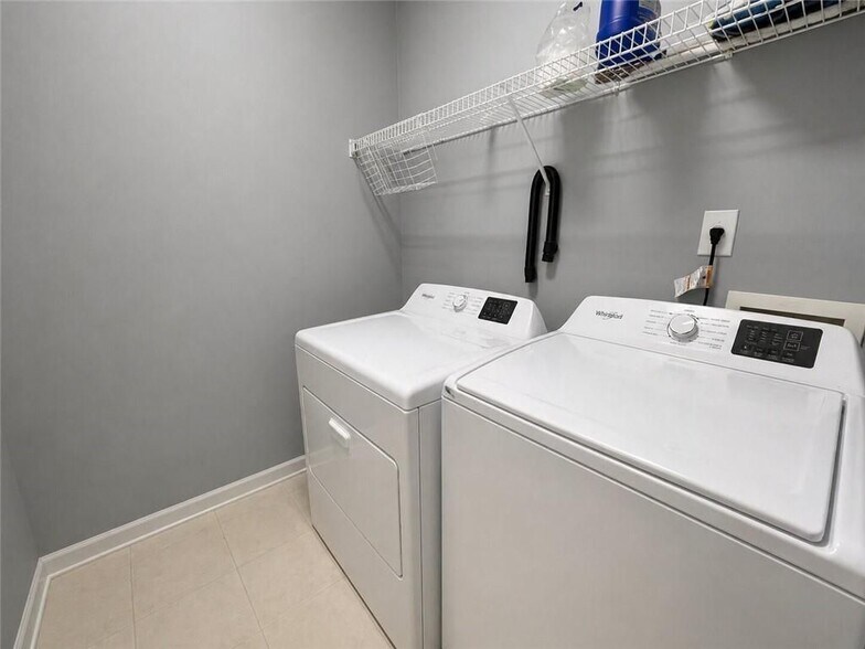 Building Photo - 1563 Rachel's Ridge NW