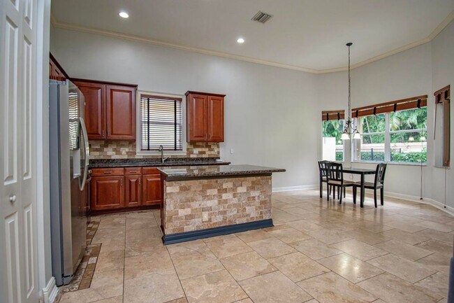 Building Photo - 10265 Isle Wynd Ct