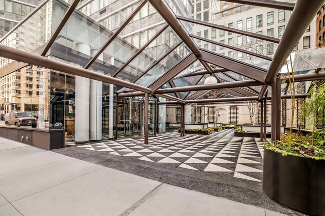 Building Photo - 62 W 62nd St