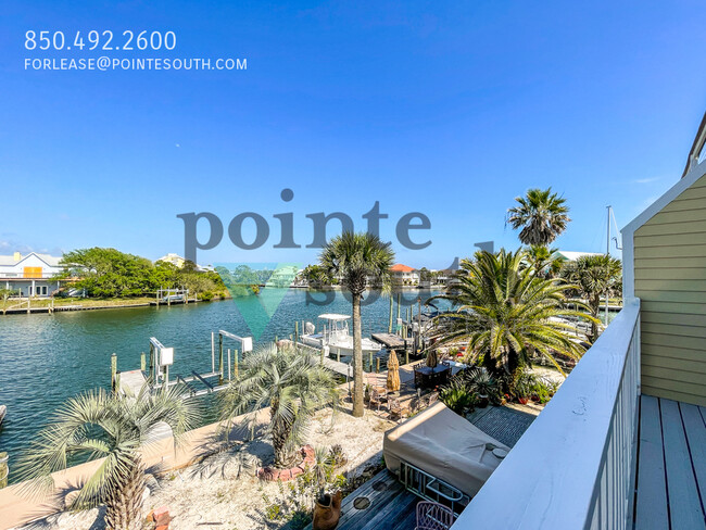 Building Photo - Waterfront 2BD/1.5BA with boat slip AND lift!