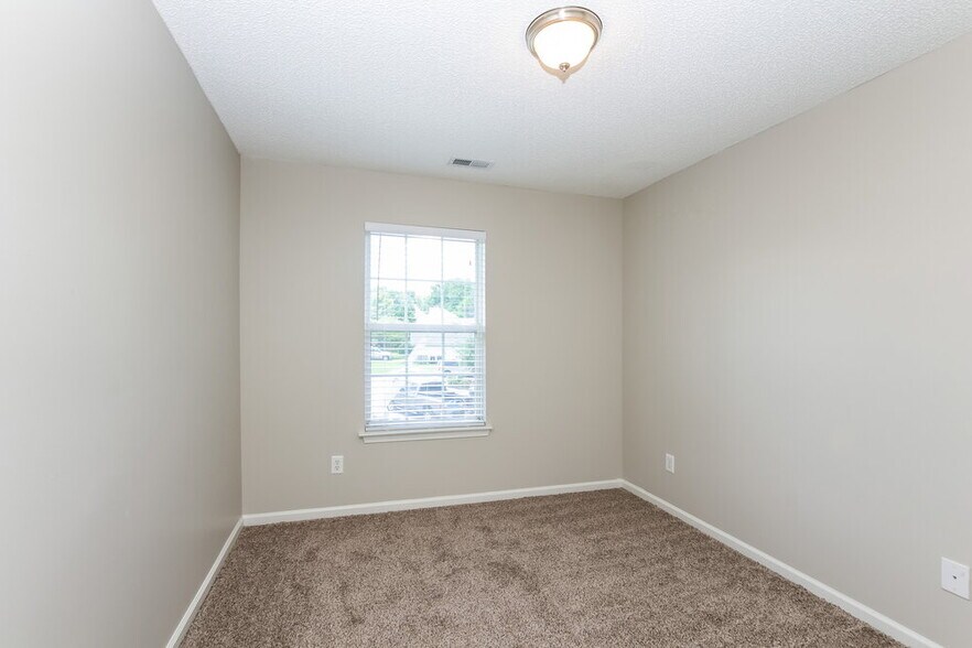 Building Photo - 2944 Brooknell Ct NW