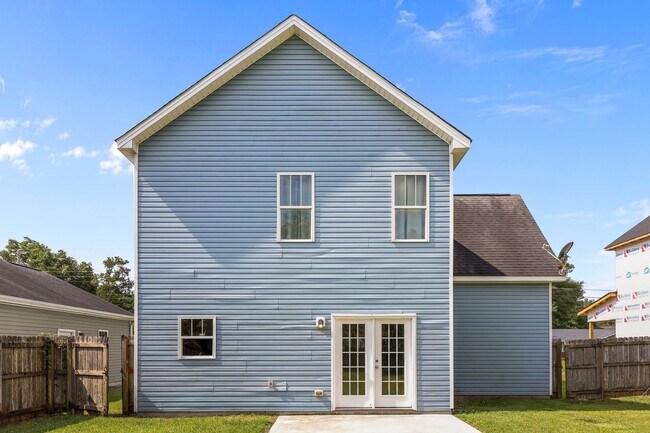 Building Photo - Welcome to Sabiston Heights!