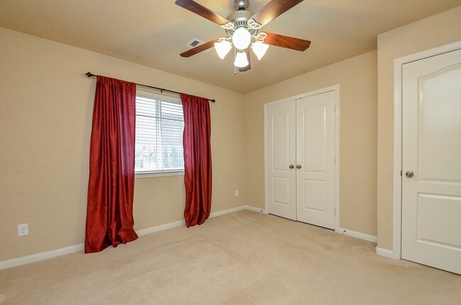 Building Photo - 6022 Preserve Ln