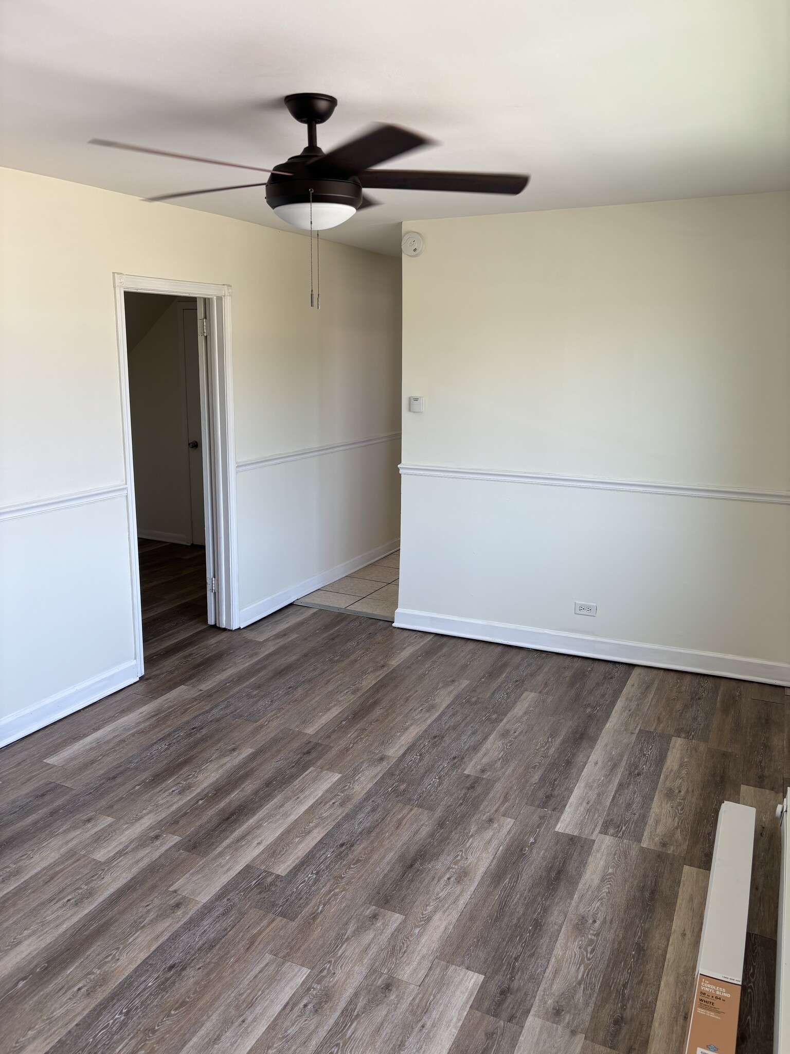 Building Photo - 5200 S Lorel Ave