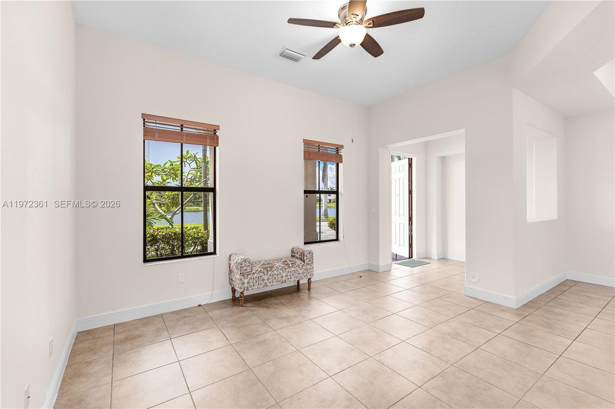 Building Photo - 3700 NW 84th Way