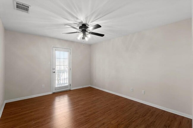 Building Photo - 6001 Perlita Dr
