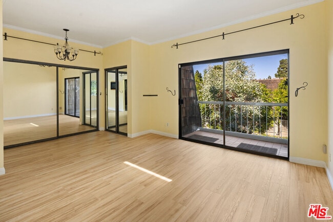 Building Photo - 13360 Maxella Ave