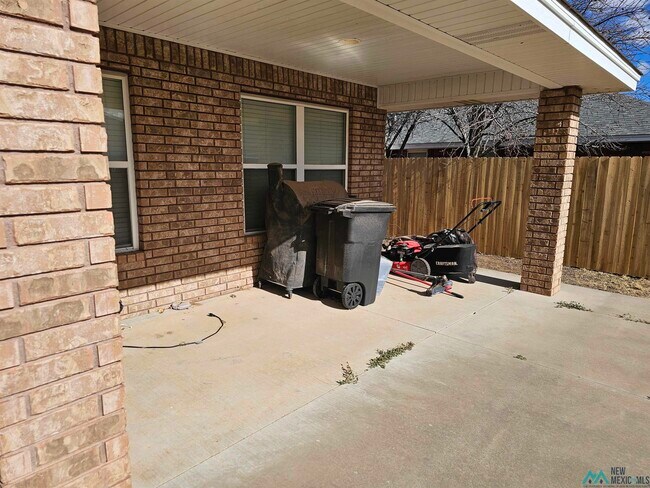 Building Photo - 2317 Ralph Boone