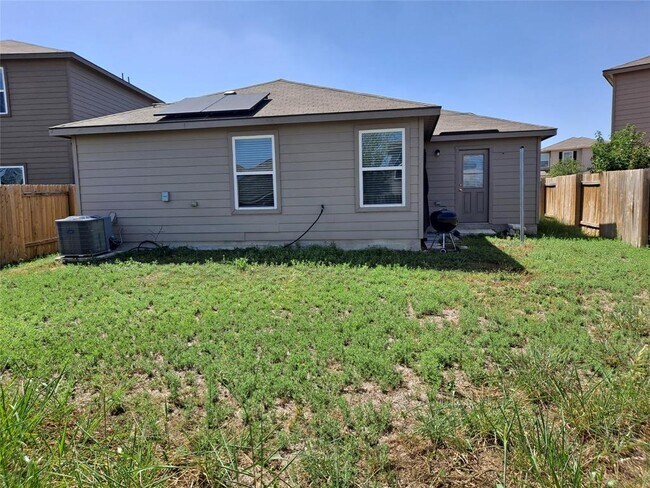 Building Photo - 685 Yearwood Ln