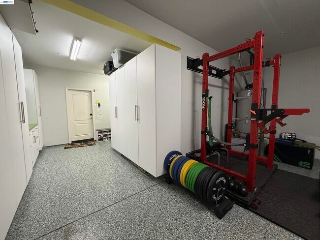 Building Photo - 7826 Kelly Canyon Pl