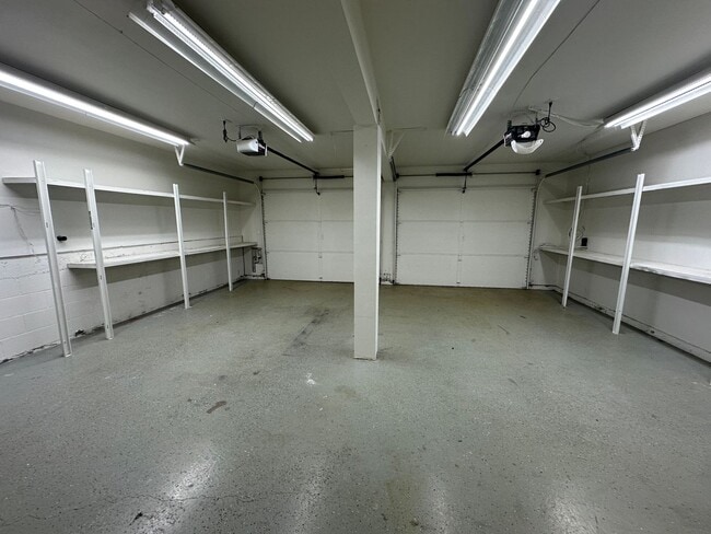 Building Photo - 4BD/3BA Ramona Home w/ Sparkling Pool – Scenic, Private, and Spacious