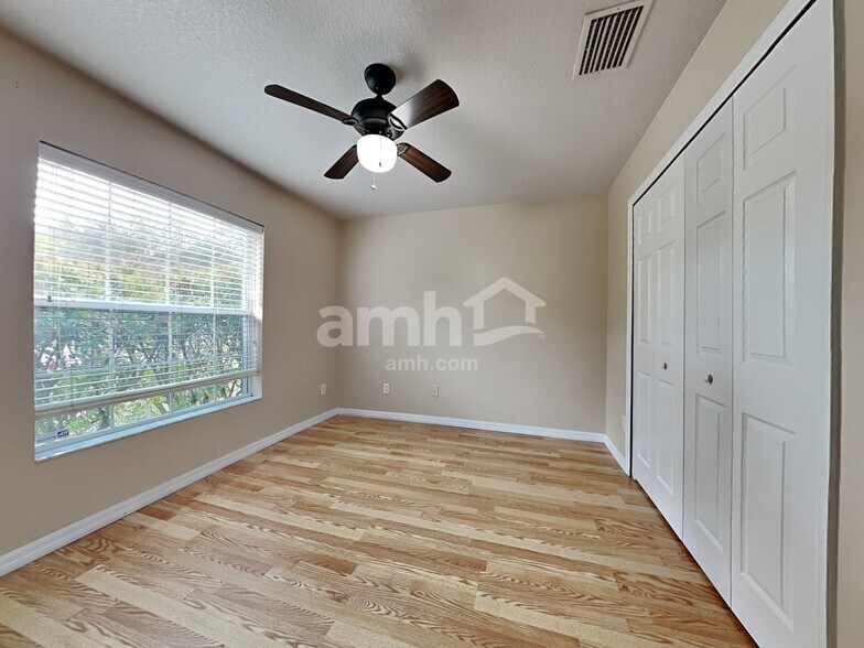 Building Photo - 31015 Mandolin Cay Ave