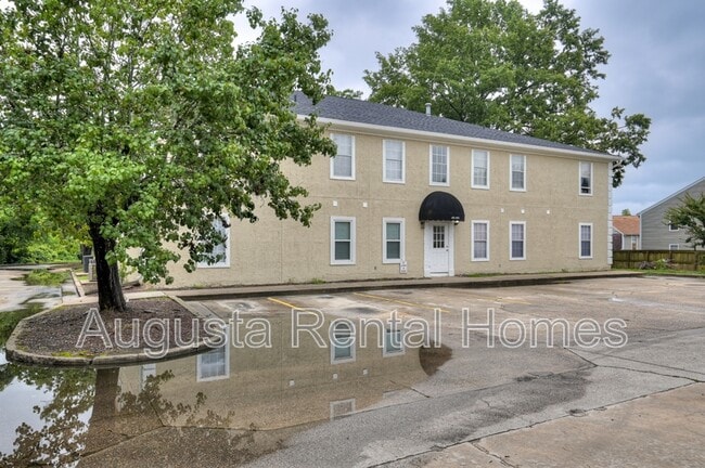 Building Photo - 940 Stevens Creek Rd