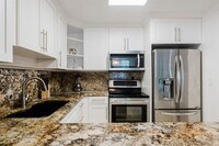 Building Photo - 2301 Collins Ave