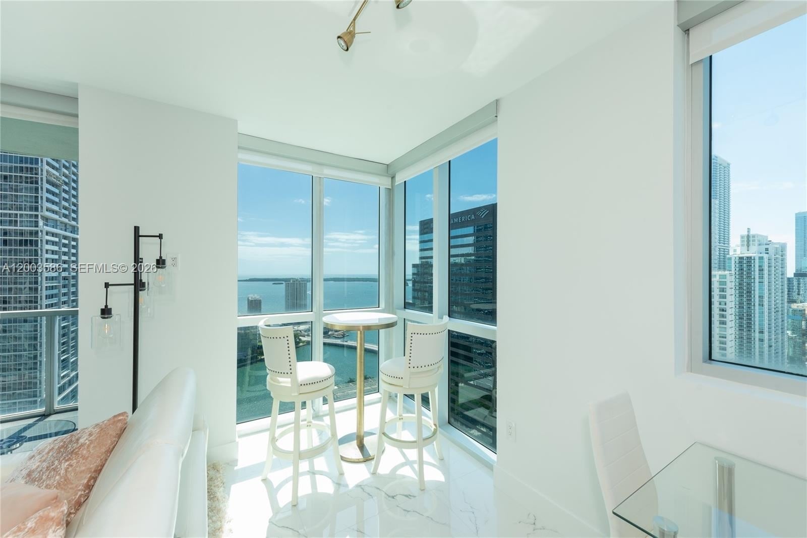 Building Photo - 500 Brickell Ave