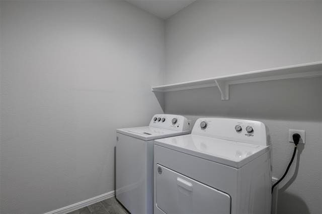 Building Photo - 8620 High Hl Dr