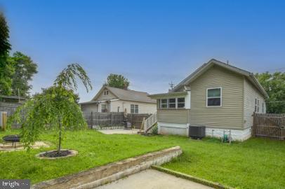 Building Photo - 237 3rd Ave
