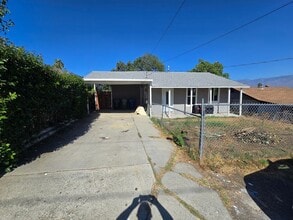 Building Photo - Beautifully Remodeled 3 Bed, 2 Bath Home f...
