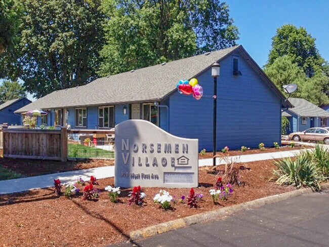 Building Photo - Norsemen Village